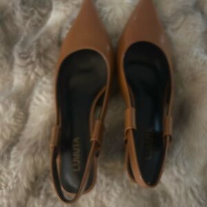 Women's Tan Slingback Heels